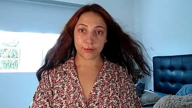 VickyHoult online show from 02.23.25