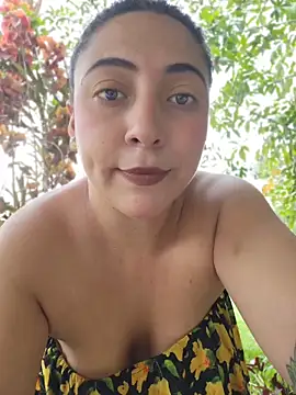 VickyHoult online show from 03.31.26