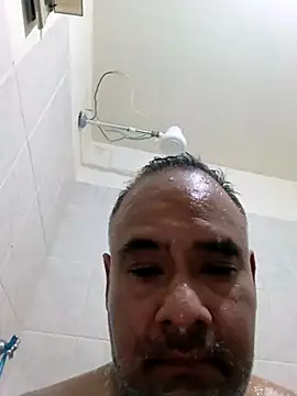 PhillDrake11 online show from 12.17.25