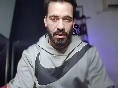 Snapshot of Steffan55 chatting on 03.10.25 Steffan55 online show from 03.10.25