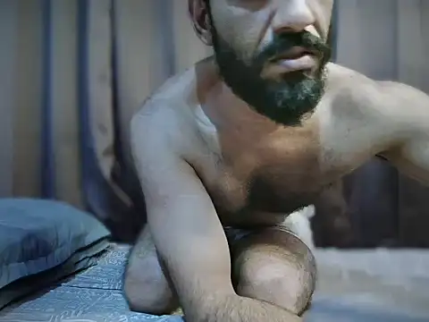 Snapshot of Steffan55 chatting on 11.04.25 Steffan55 online show from 11.04.25