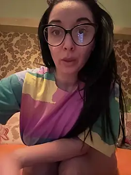 Snapshot of YreneRay chatting on 01.20.25 YreneRay online show from 01.20.25