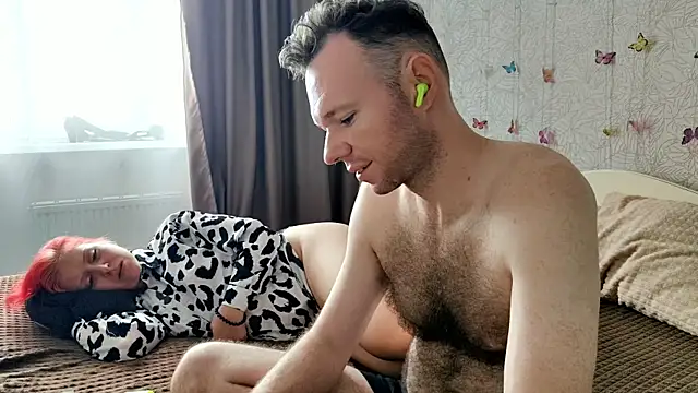 GenrikhBecca online show from 10.10.25