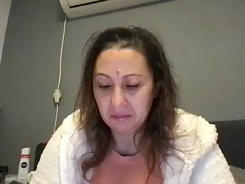 Snapshot of maryxex28 chatting on 11.28.25 maryxex28 online show from 11.28.25