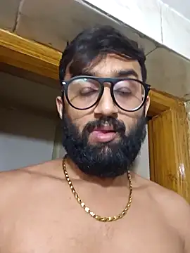 Snapshot of love4shownude chatting on 01.13.25 love4shownude online show from 01.13.25