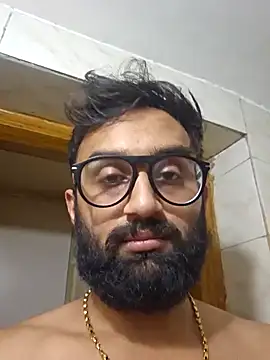 Snapshot of love4shownude chatting on 01.15.25 love4shownude online show from 01.15.25