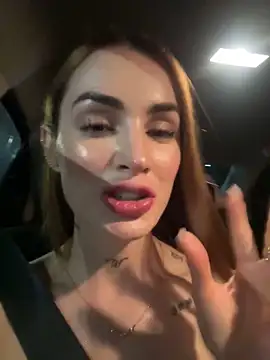 Snapshot of SofiaCarter chatting on 03.15.25 SofiaCarter online show from 03.15.25