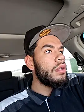 modelo38528061 online show from 04.02.26