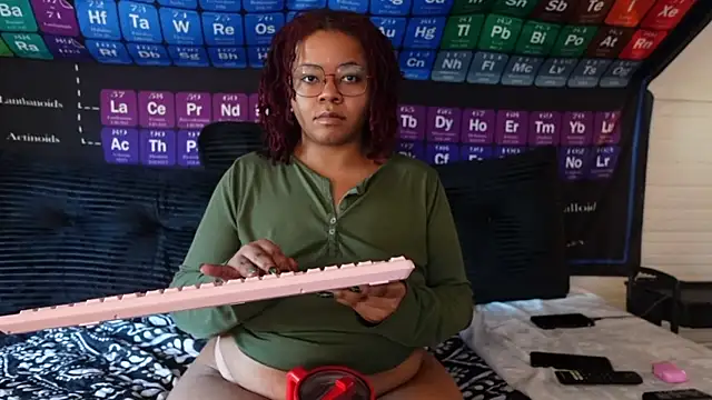 -khayaparker online show from 04.10.26