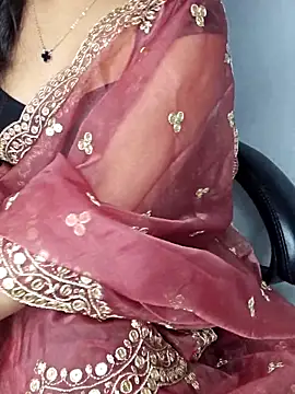 aliyaah singh online show from 12.16.25