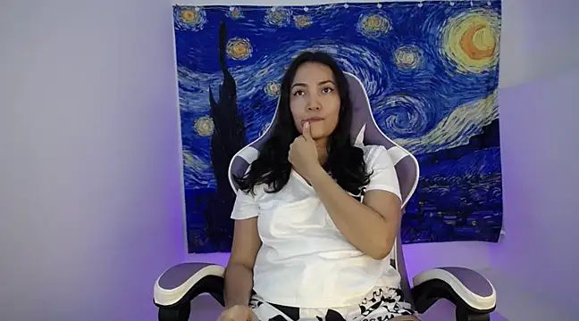 Snapshot of cutie_and_slutty chatting on 03.15.25 cutie and slutty online show from 03.15.25