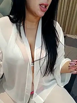 Queen sousou online show from 11.23.25