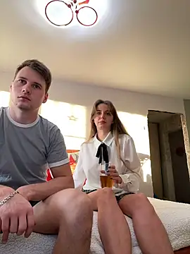 FluffyHat online show from 01.06.25