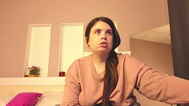 BattyMoll online show from 02.05.25