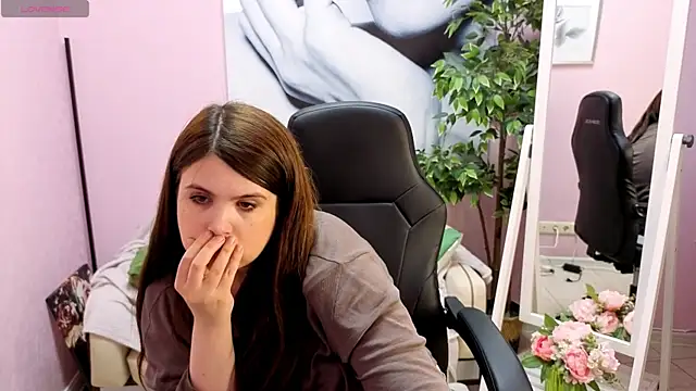 BattyMoll online show from 04.05.26