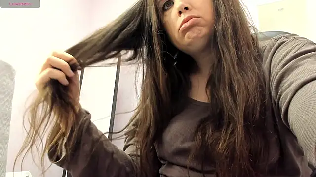 BattyMoll online show from 04.07.26