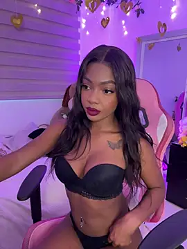 Snapshot of Vane_Rossee chatting on 02.12.26 Vane Rossee online show from 02.12.26