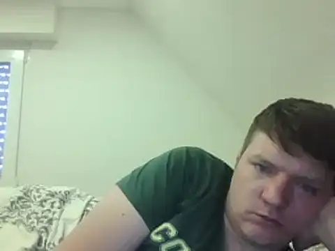 Tommyboy1279 online show from 03.22.25