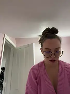 FemDom RubyKnightXXO online show from 01.19.25