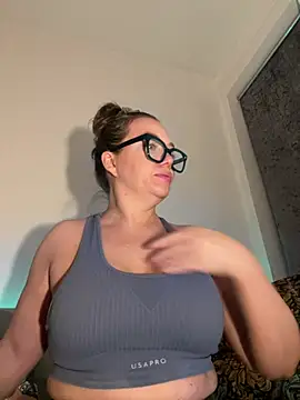 FemDom RubyKnightXXO online show from 03.18.26