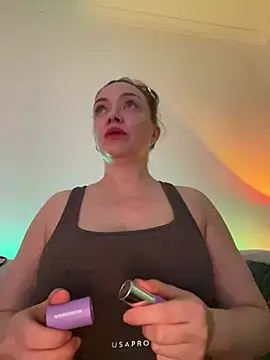 Snapshot of FemDom_RubyKnightXXO chatting on 07.02.26 FemDom RubyKnightXXO online show from 07.02.26