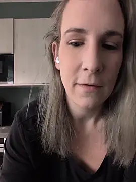 NaomiAndFriends online show from 06.09.26