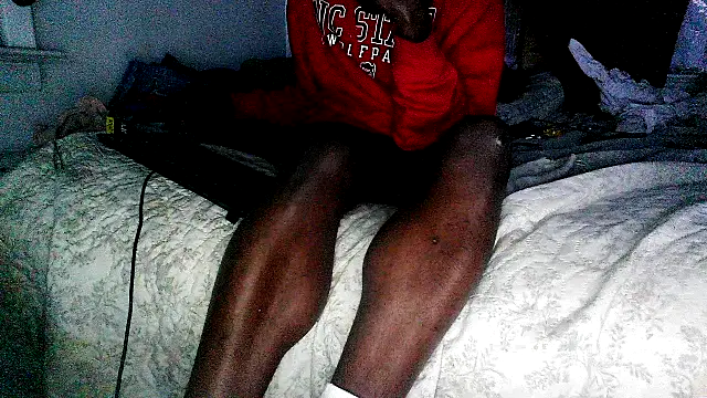 Snapshot of RinsingWood84 chatting on 01.12.25 RinsingWood84 online show from 01.12.25