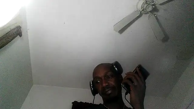 Snapshot of RinsingWood84 chatting on 03.06.25 RinsingWood84 online show from 03.06.25