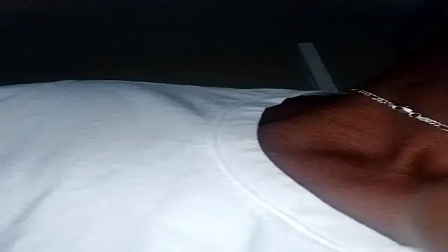 Snapshot of RinsingWood84 chatting on 11.06.25 RinsingWood84 online show from 11.06.25