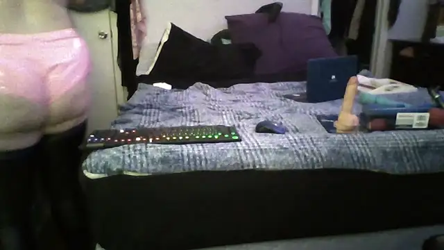 Snapshot of JadeDaMilf chatting on 02.01.26 JadeDaMilf online show from 02.01.26