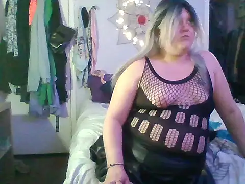 Snapshot of JadeDaMilf chatting on 02.10.26 JadeDaMilf online show from 02.10.26