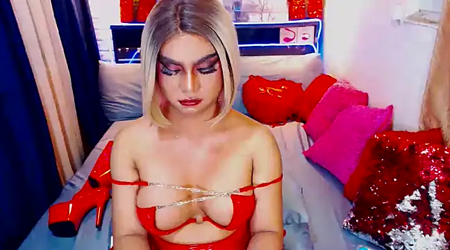 TsGoddessNhicolle online show from 01.16.25