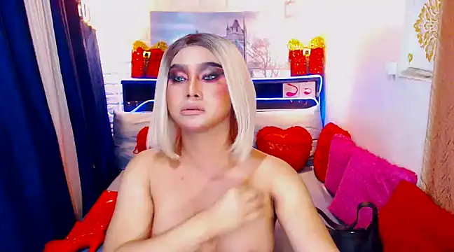 TsGoddessNhicolle online show from 01.30.25