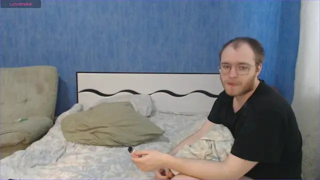 Touch me more please online show from 04.09.26