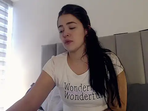 Aleska  Bell online show from 12.05.25