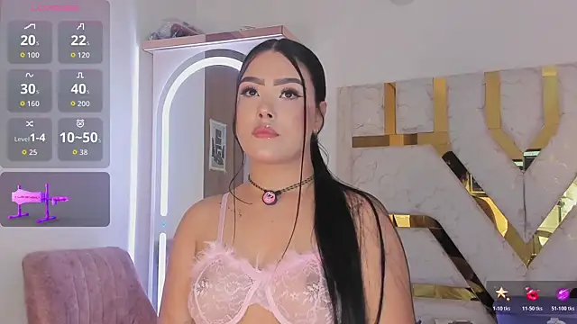 sophy champagne online show from 03.05.26