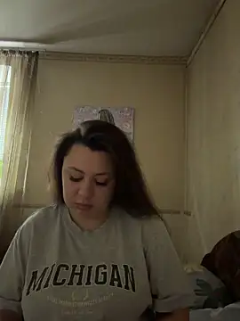 Snapshot of Sara_Slow chatting on 06.06.26 Sara Slow online show from 06.06.26