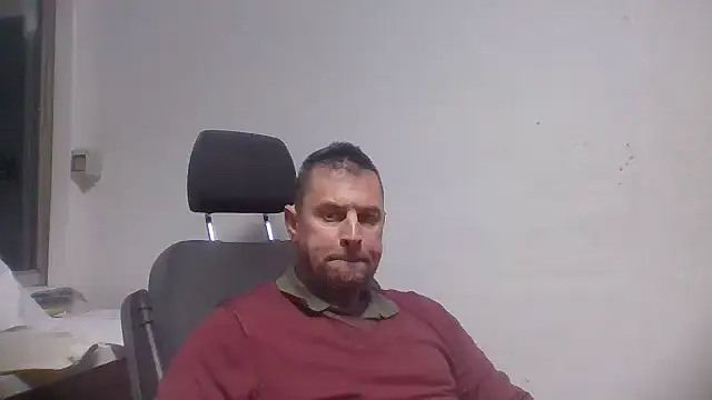 Snapshot of rabyto2 chatting on 12.27.24 rabyto2 online show from 12.27.24