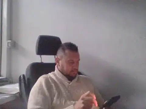 Snapshot of rabyto2 chatting on 01.01.25 rabyto2 online show from 01.01.25