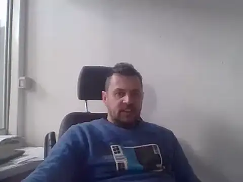 Snapshot of rabyto2 chatting on 01.19.25 rabyto2 online show from 01.19.25