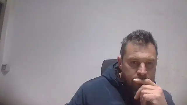 Snapshot of rabyto2 chatting on 01.22.25 rabyto2 online show from 01.22.25