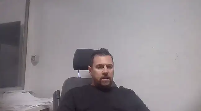 Snapshot of rabyto2 chatting on 01.25.25 rabyto2 online show from 01.25.25