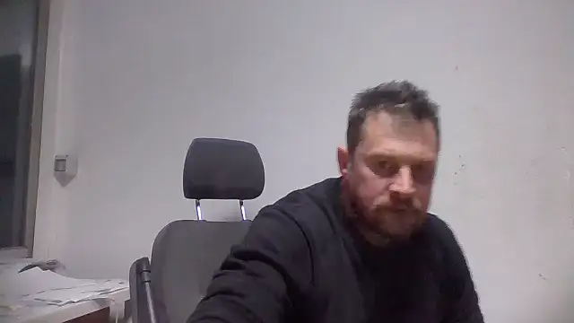 Snapshot of rabyto2 chatting on 01.28.25 rabyto2 online show from 01.28.25