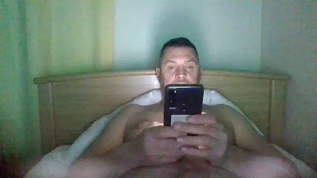 Snapshot of rabyto2 chatting on 02.02.25 rabyto2 online show from 02.02.25