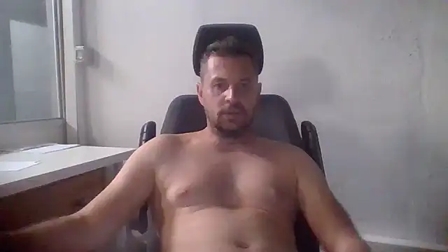 Snapshot of rabyto2 chatting on 09.20.25 rabyto2 online show from 09.20.25