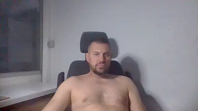 Snapshot of rabyto2 chatting on 10.04.25 rabyto2 online show from 10.04.25