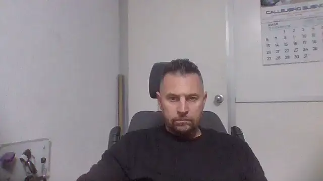 Snapshot of rabyto2 chatting on 11.01.25 rabyto2 online show from 11.01.25