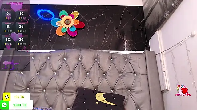 LAILAGUMMY online show from 12.16.25