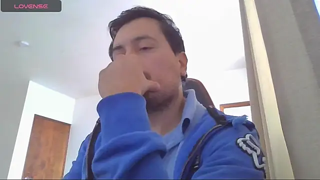 Alcastillov1 online show from 02.08.25