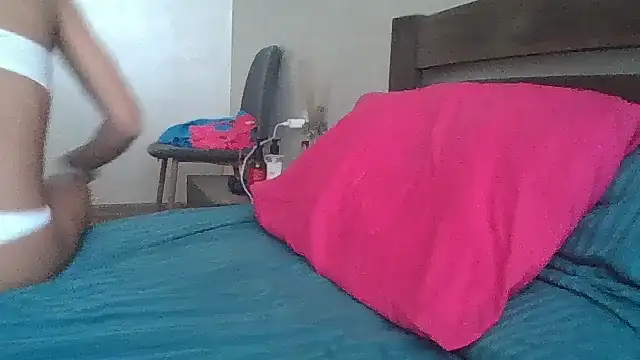 JulianaGold1 online show from 02.20.25